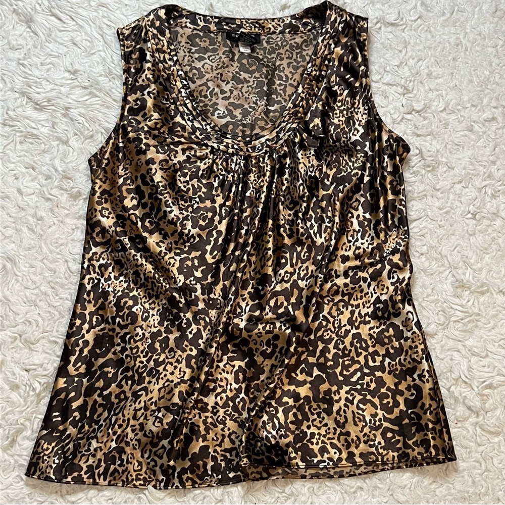 Leopard Print Sleeveless Top